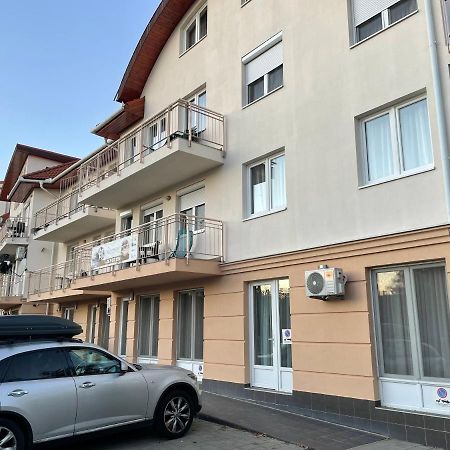 Rosemary Apartmanok, Rose, Lili, Mary1, Mary2 Hajduszoboszlo Exterior photo